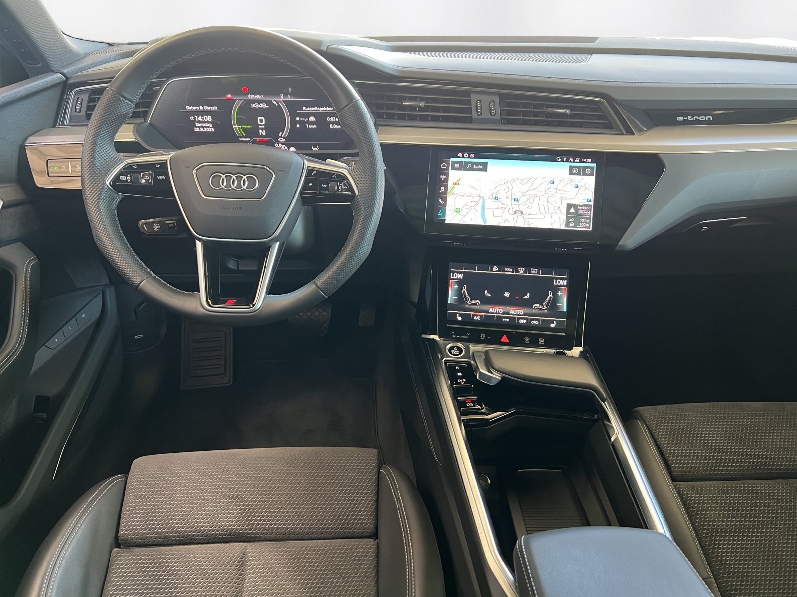 AUDI e-tron 55 S Line quattro, Electric, Second hand / Used, Automatic - 7