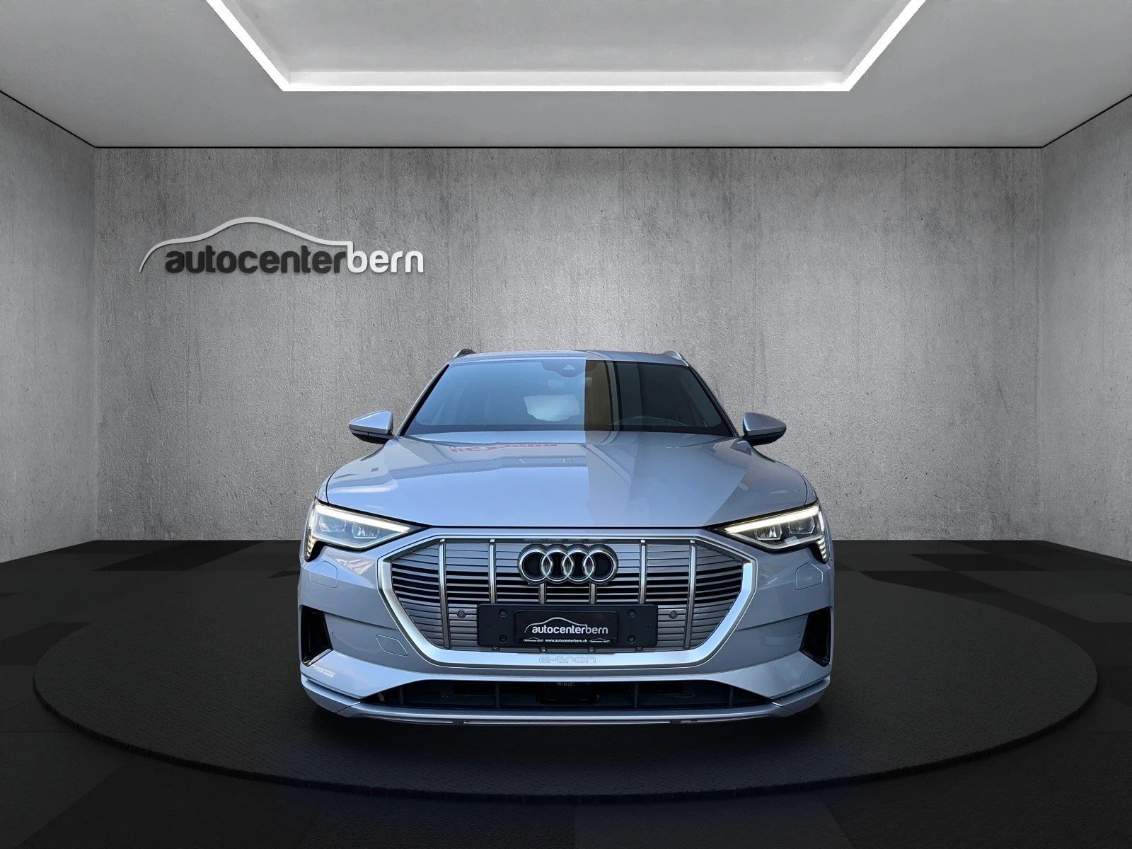 AUDI e-tron 55 S Line quattro, Elettrica, Occasioni / Usate, Automatico - 2
