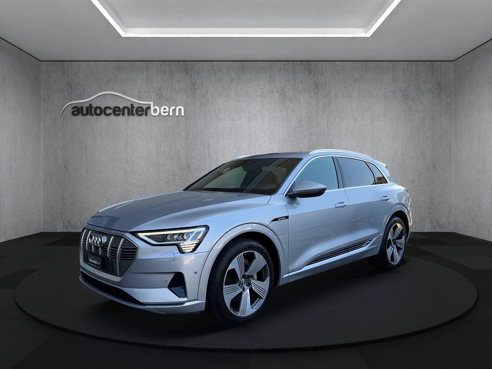 AUDI e-tron 55 S Line quattro, Elettrica, Occasioni / Usate, Automatico - 3