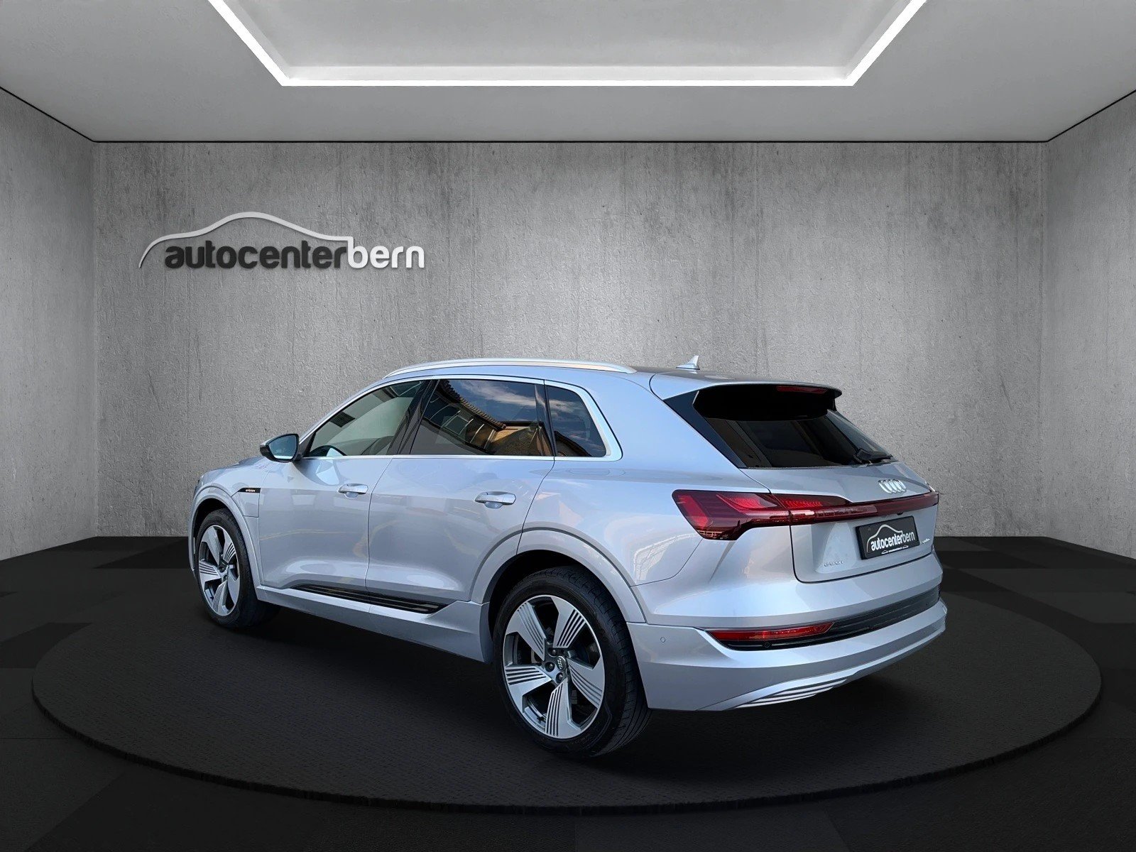 AUDI e-tron 55 S Line quattro, Elettrica, Occasioni / Usate, Automatico - 5
