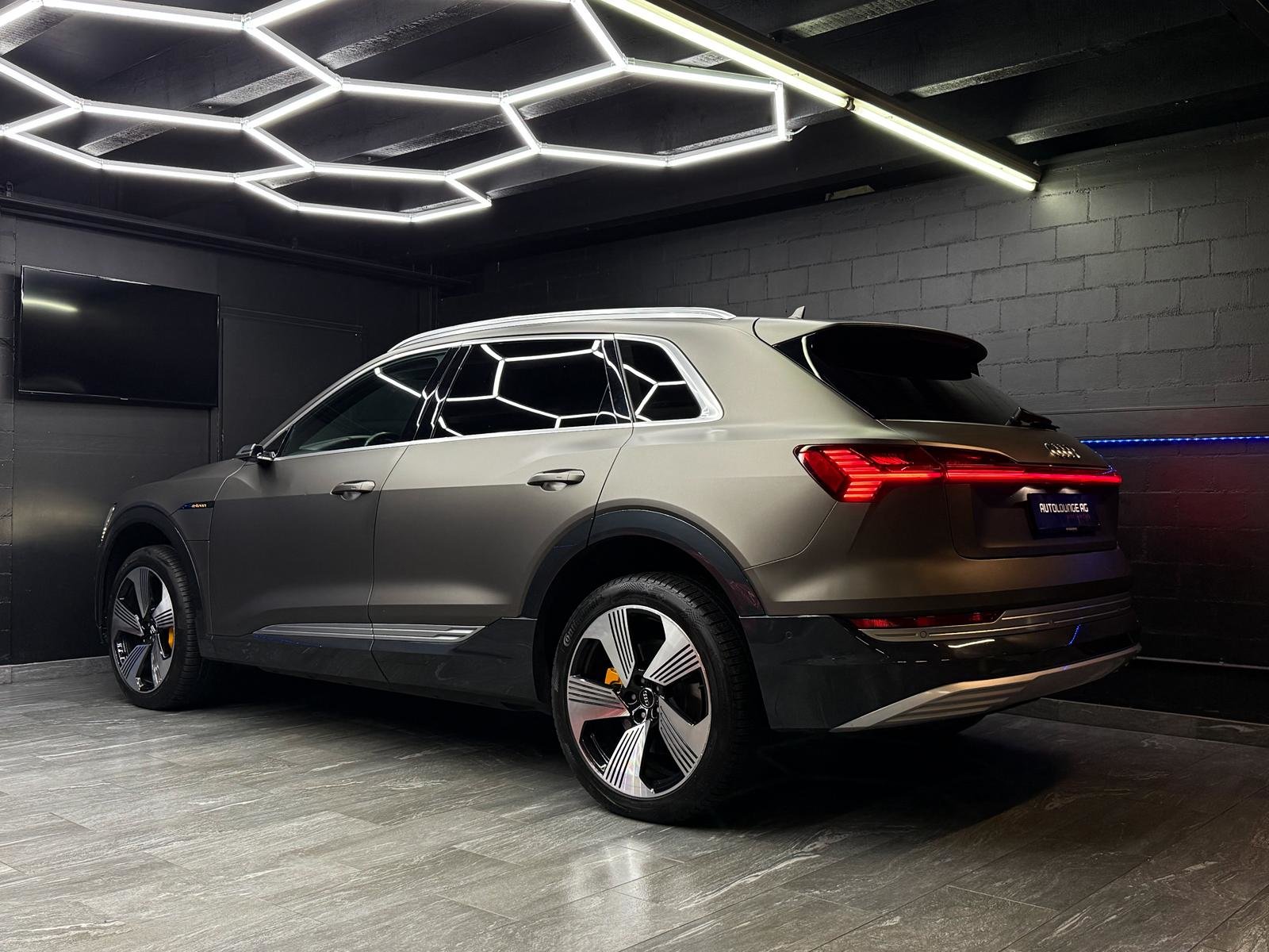 AUDI e-tron 55 95 AH EDITION ONE Advanced quattro, Elektro, Occasion / Gebraucht, Automatik - 6