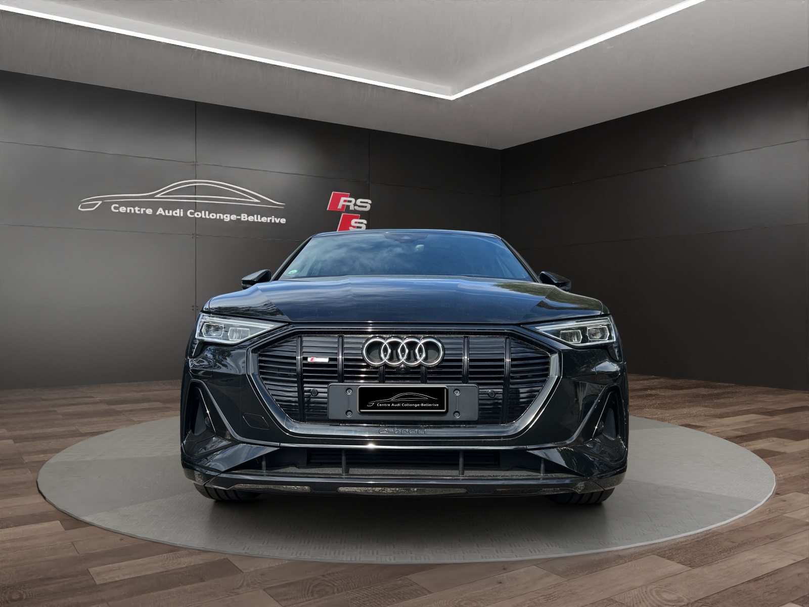 AUDI e-tron Sportback 55 S line Black Edition, Électrique, Occasion / Utilisé, Automatique - 2