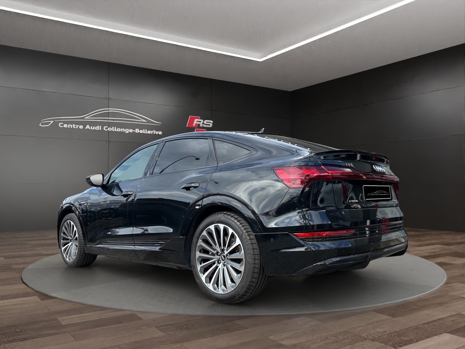AUDI e-tron Sportback 55 S line Black Edition, Électrique, Occasion / Utilisé, Automatique - 4