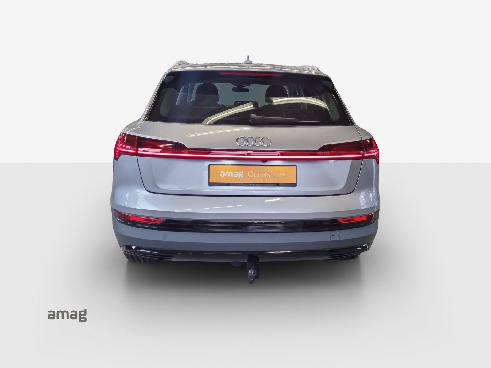 AUDI e-tron 55, Elektro, Occasion / Gebraucht, Automatik - 5