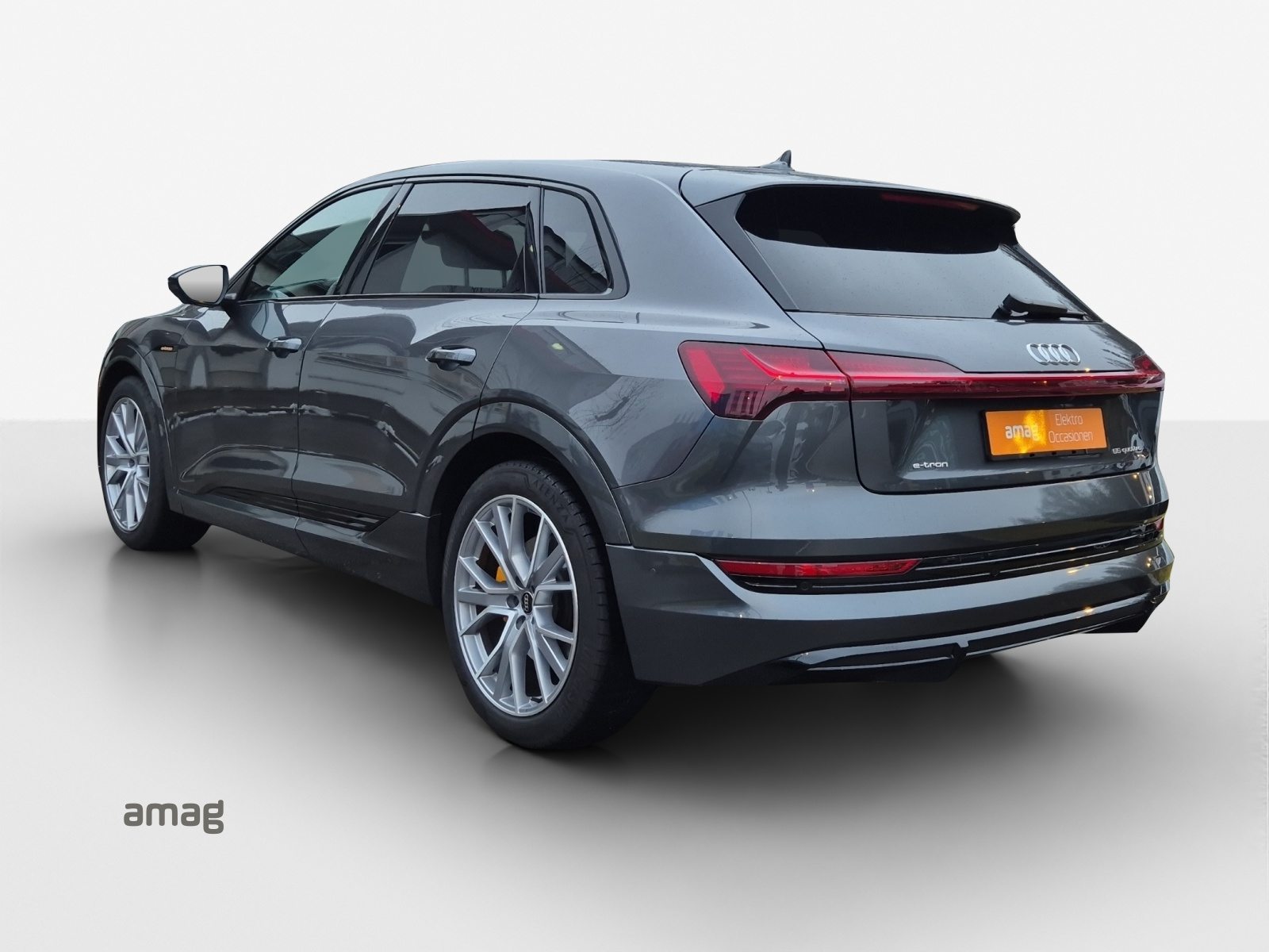 AUDI e-tron 55 S line Black Edition, Électrique, Occasion / Utilisé, Automatique - 4