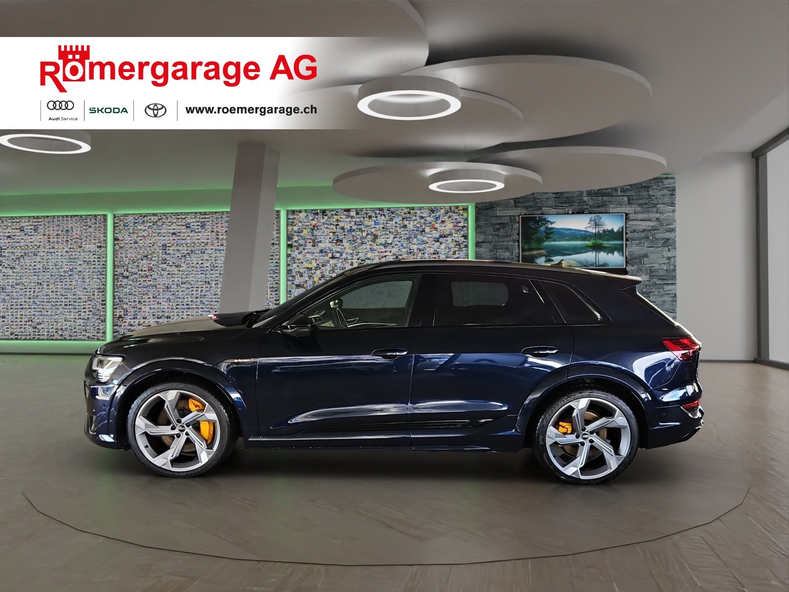 AUDI e-tron S quattro, Electric, Second hand / Used, Automatic - 2