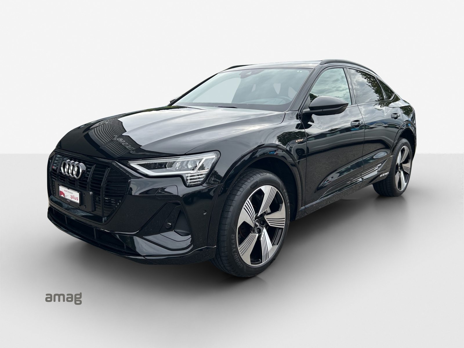 AUDI e-tron Sportback 55 S line