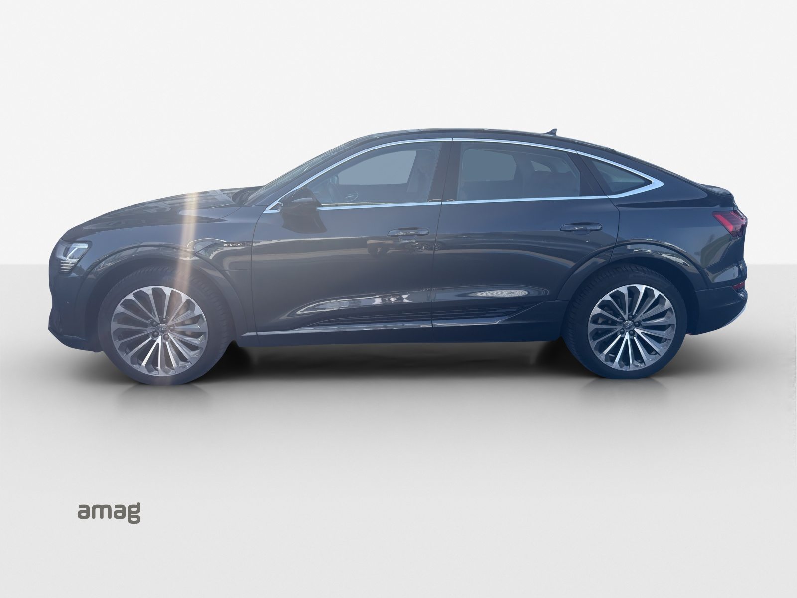 AUDI e-tron Sportback 50 advanced Attraction, Elektro, Occasion / Gebraucht, Automatik - 2
