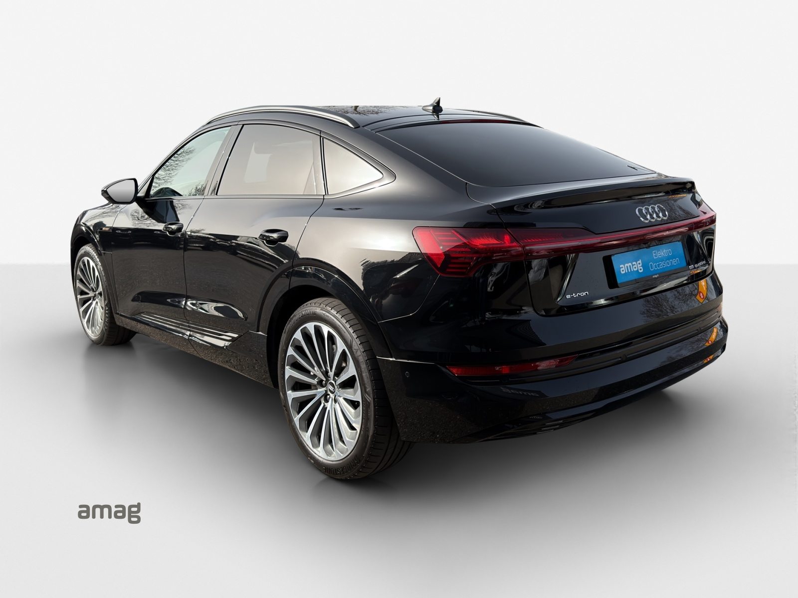 AUDI e-tron Sportback 55 advanced Black Edition, Elektro, Occasion / Gebraucht, Automatik - 3