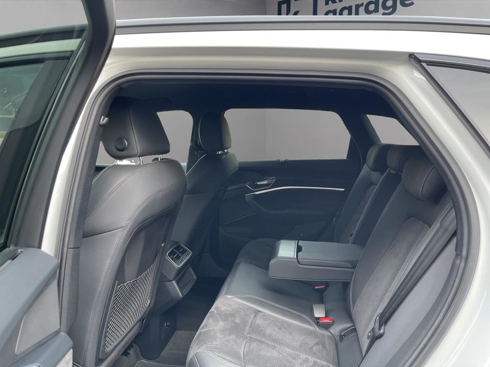 AUDI e-tron 50 S line Attraction, Electric, Second hand / Used, Automatic - 7