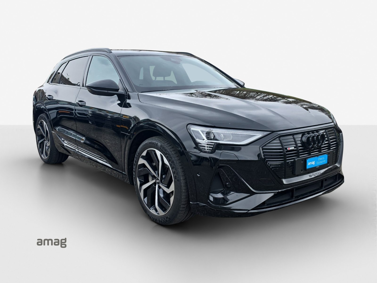 AUDI e-tron 55 S line Black Edition, Elektro, Occasion / Gebraucht, Automatik - 7
