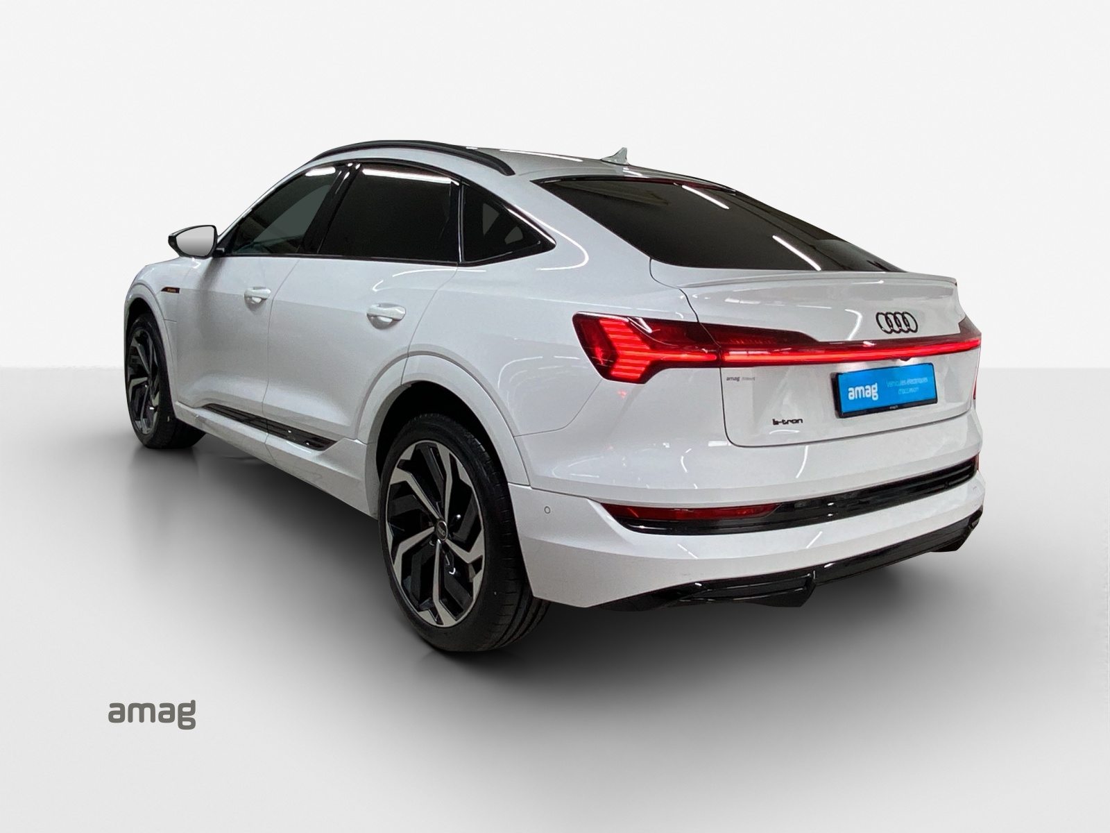 AUDI e-tron Sportback 55 S line Black Edition, Elektro, Occasion / Gebraucht, Automatik - 3
