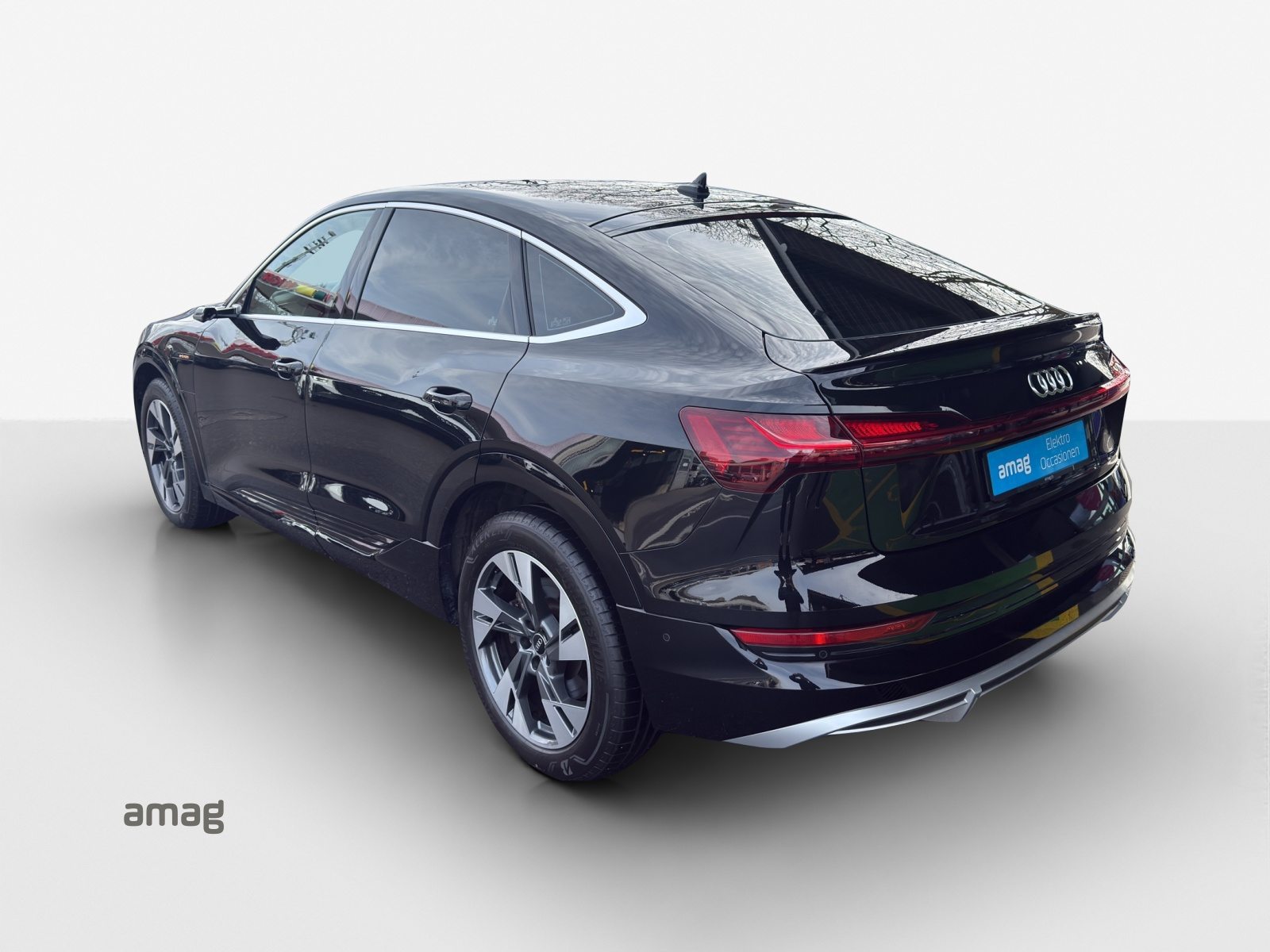AUDI e-tron Sportback 55 S line, Electric, Second hand / Used, Automatic - 3
