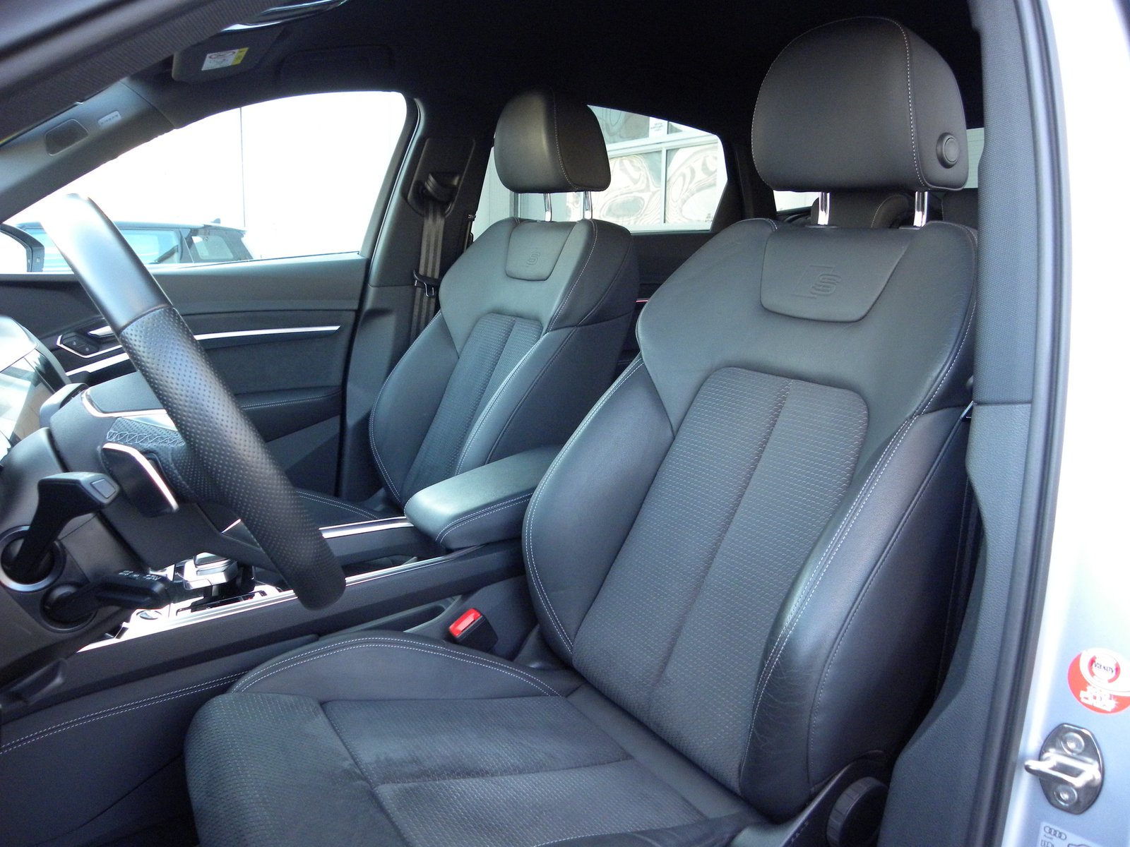 AUDI e-tron 55 Sportback S Line Black Edition quattro, Elettrica, Occasioni / Usate, Automatico - 7