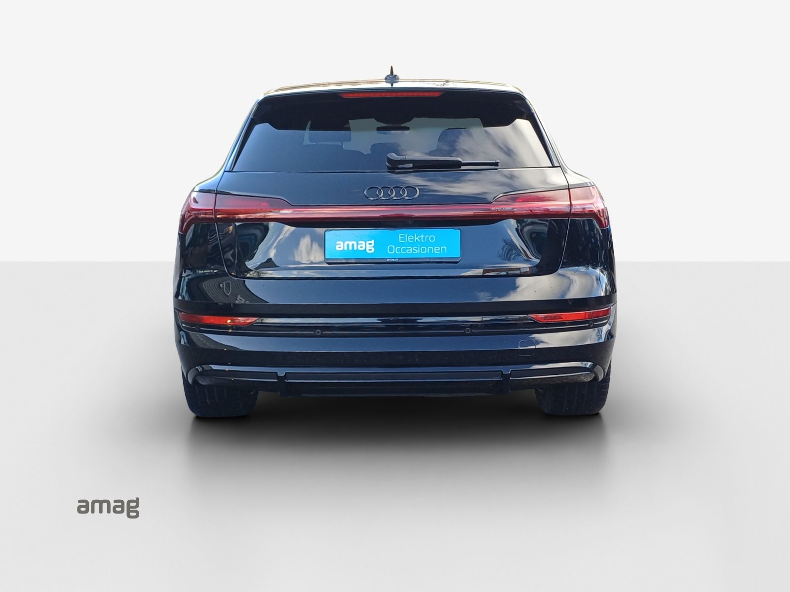 AUDI e-tron 55 S line Black Edition, Électrique, Occasion / Utilisé, Automatique - 5