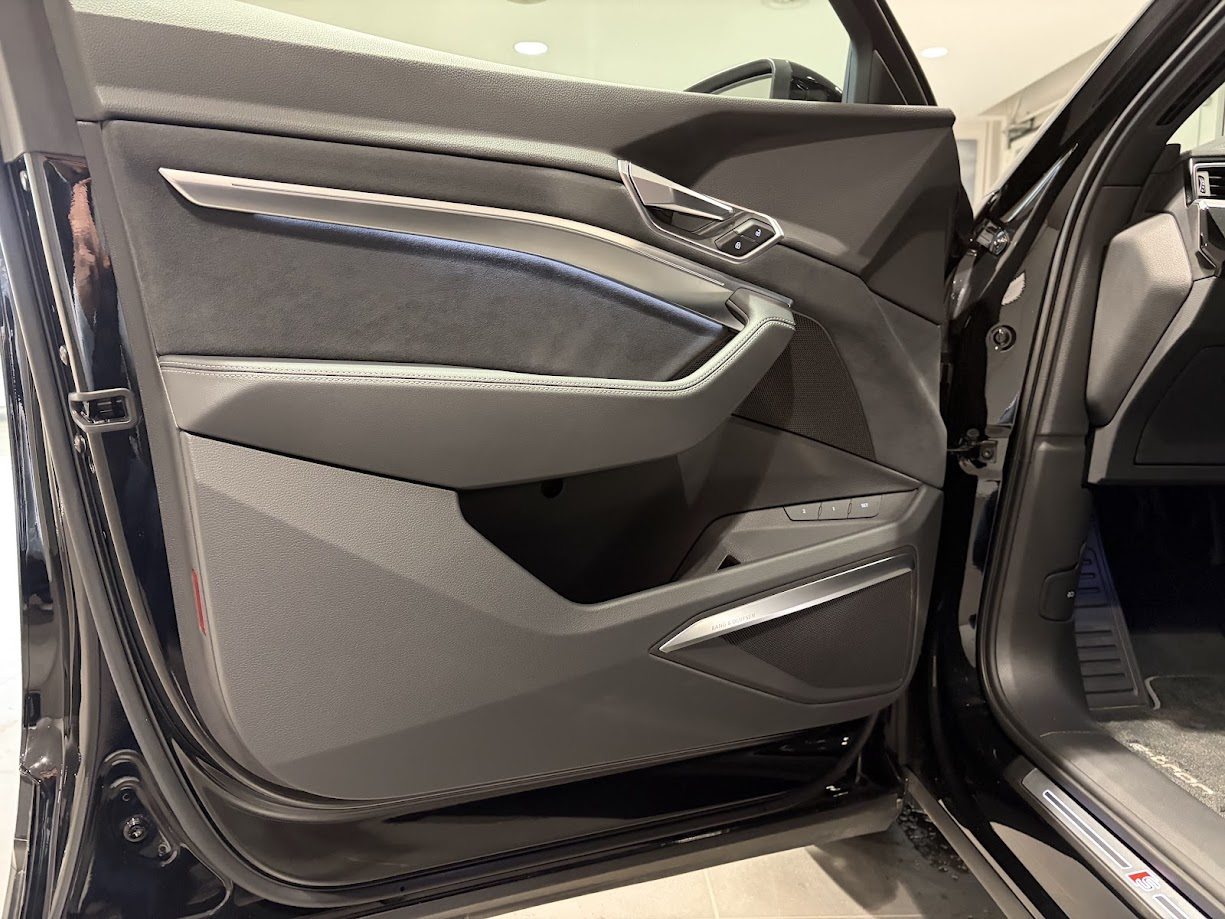 AUDI e-tron Sportback 55 S line Black Edition, Elettrica, Occasioni / Usate, Automatico - 3