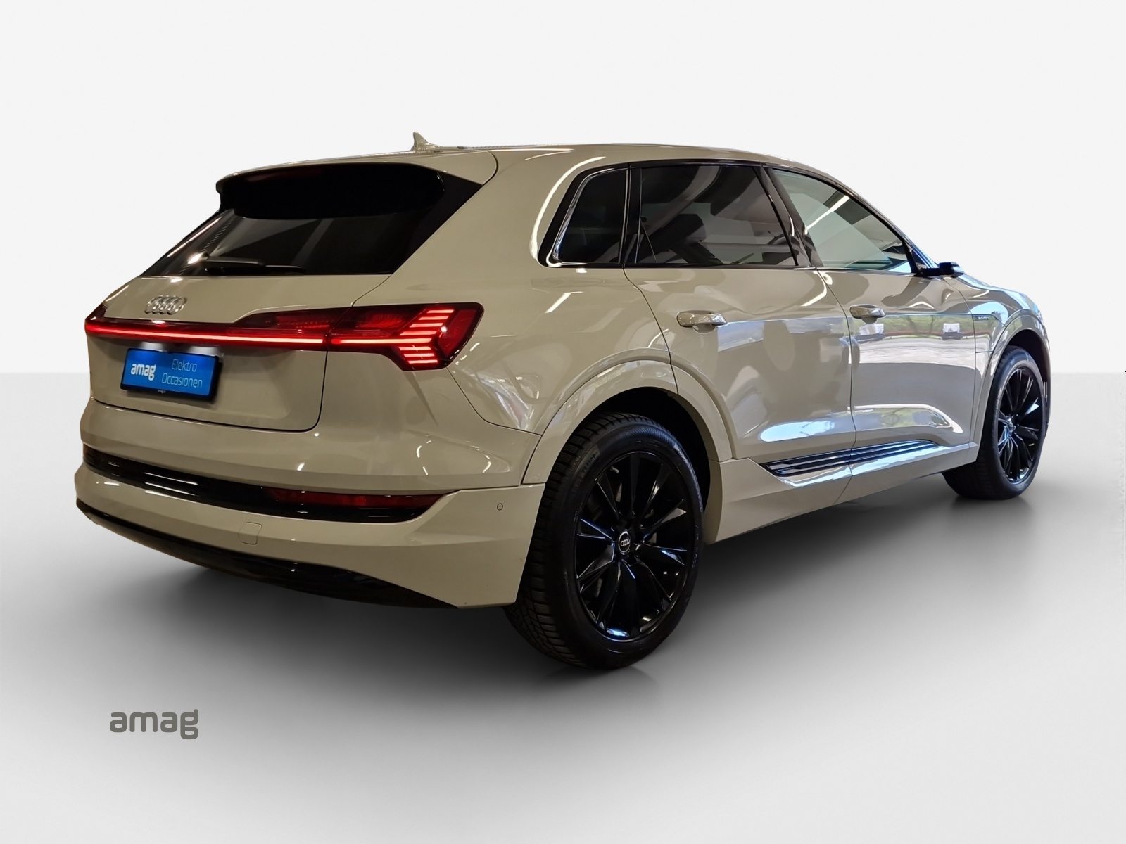 AUDI e-tron 55 advanced, Électrique, Occasion / Utilisé, Automatique - 6