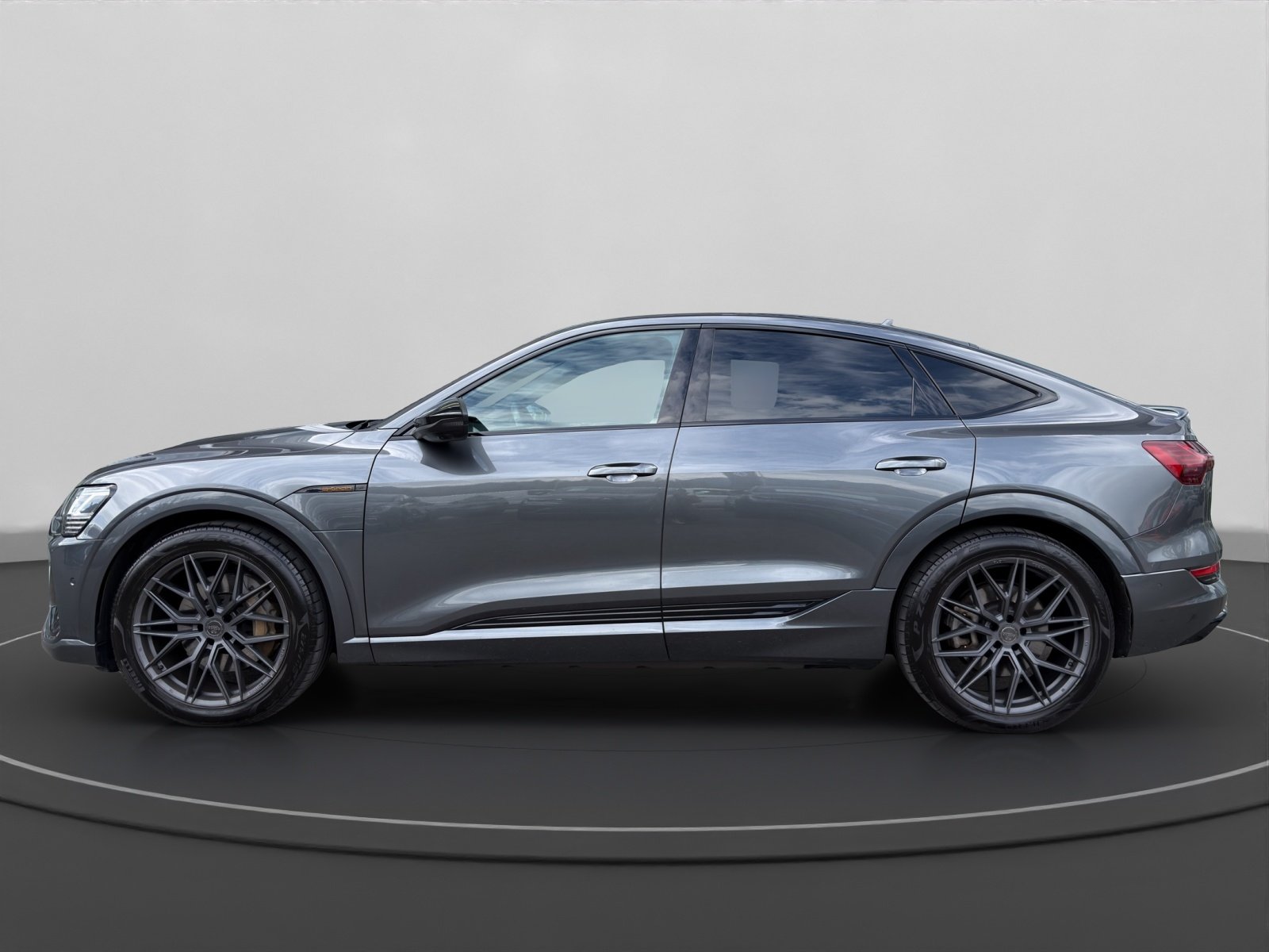 AUDI e-tron Sportback 55 S Line quattro