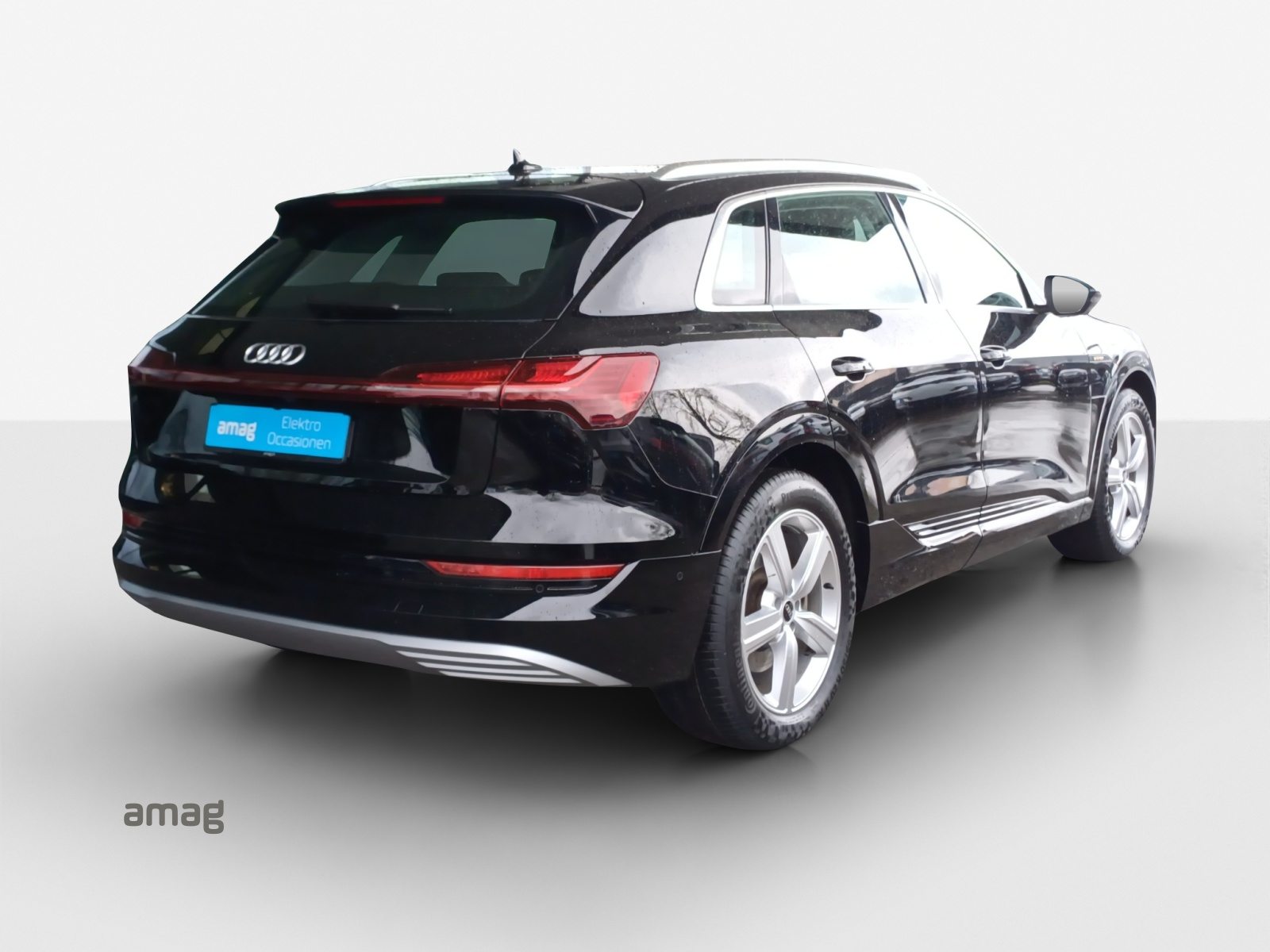 AUDI e-tron 55 advanced, Elektro, Occasion / Gebraucht, Automatik - 6