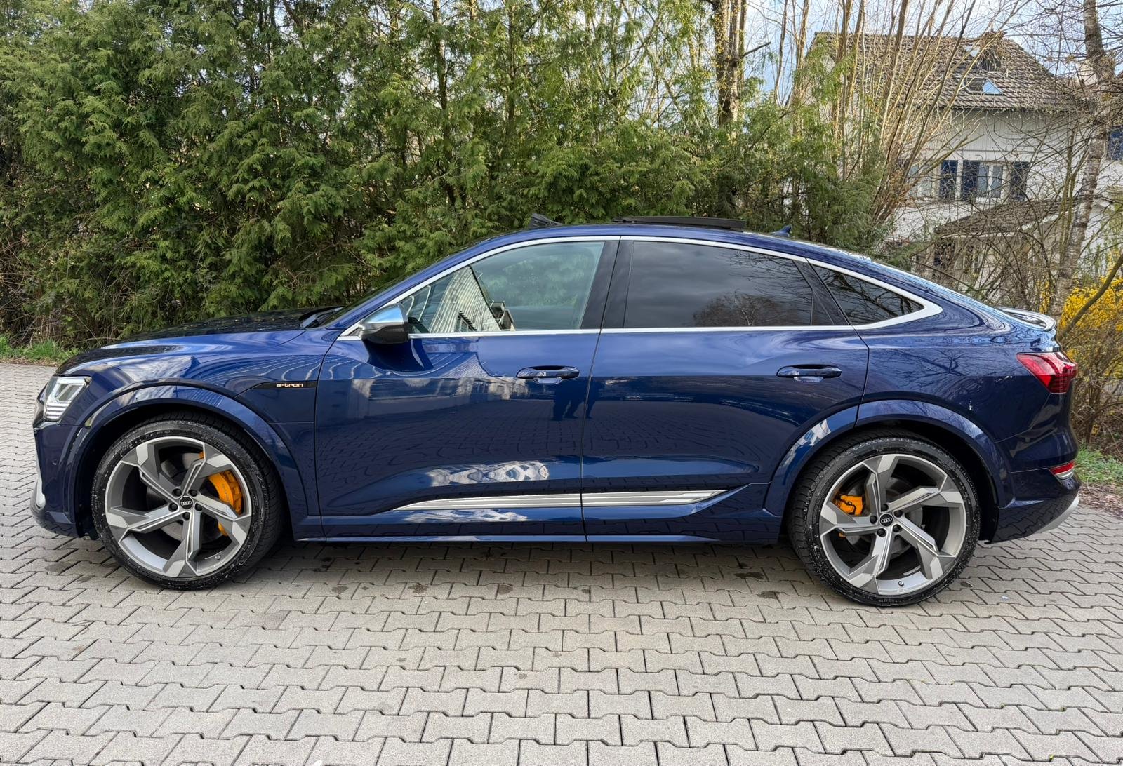 AUDI e-tron S Sportback quattro, Elektro, Occasion / Gebraucht, Automatik - 2