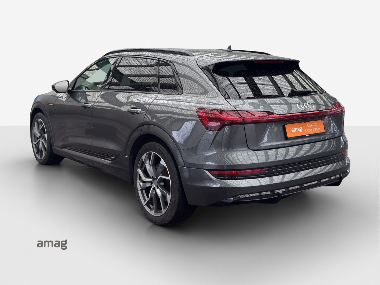AUDI e-tron 55 S line, Electric, Second hand / Used, Automatic - 3
