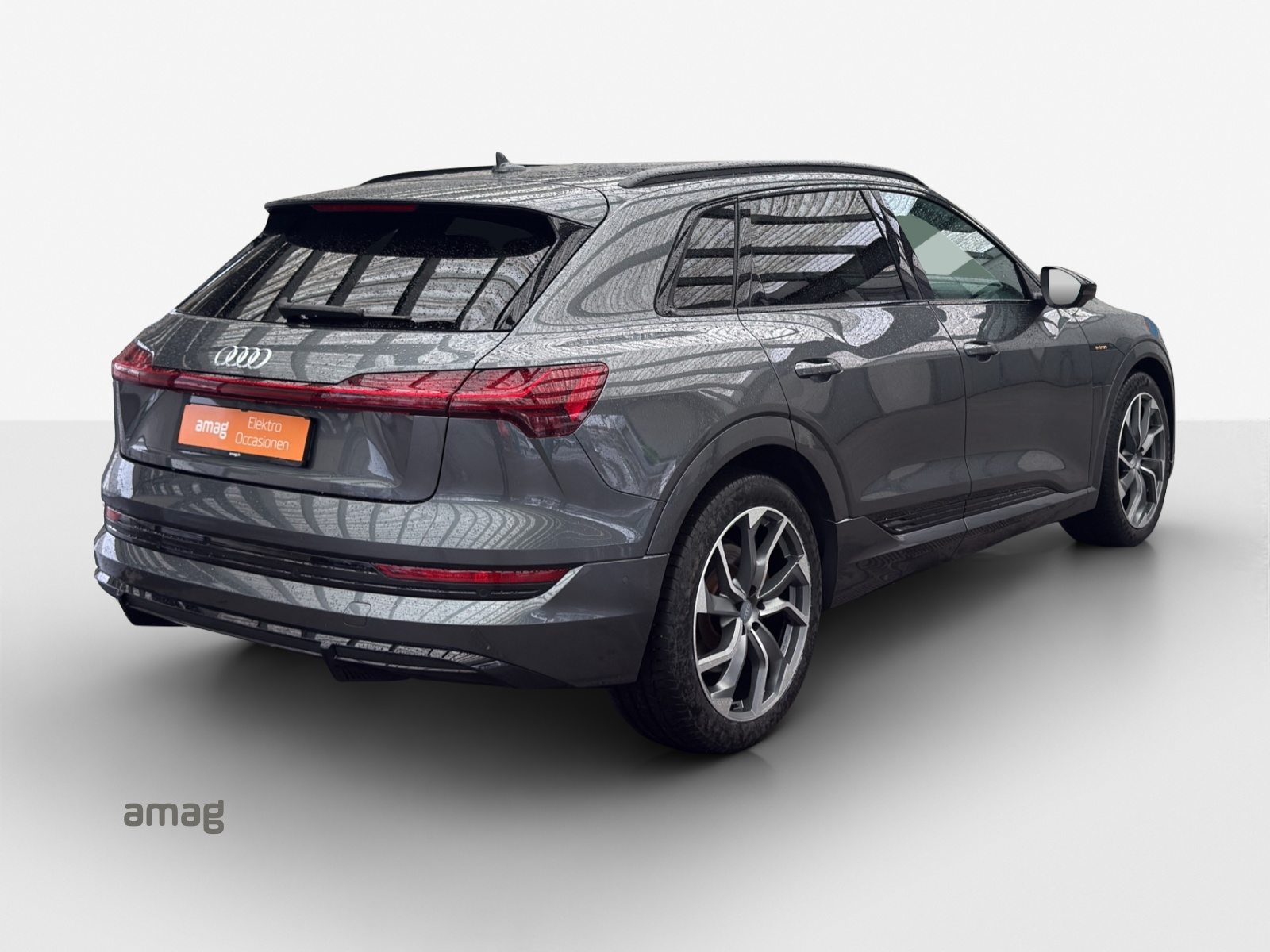AUDI e-tron 55 S line, Electric, Second hand / Used, Automatic - 6