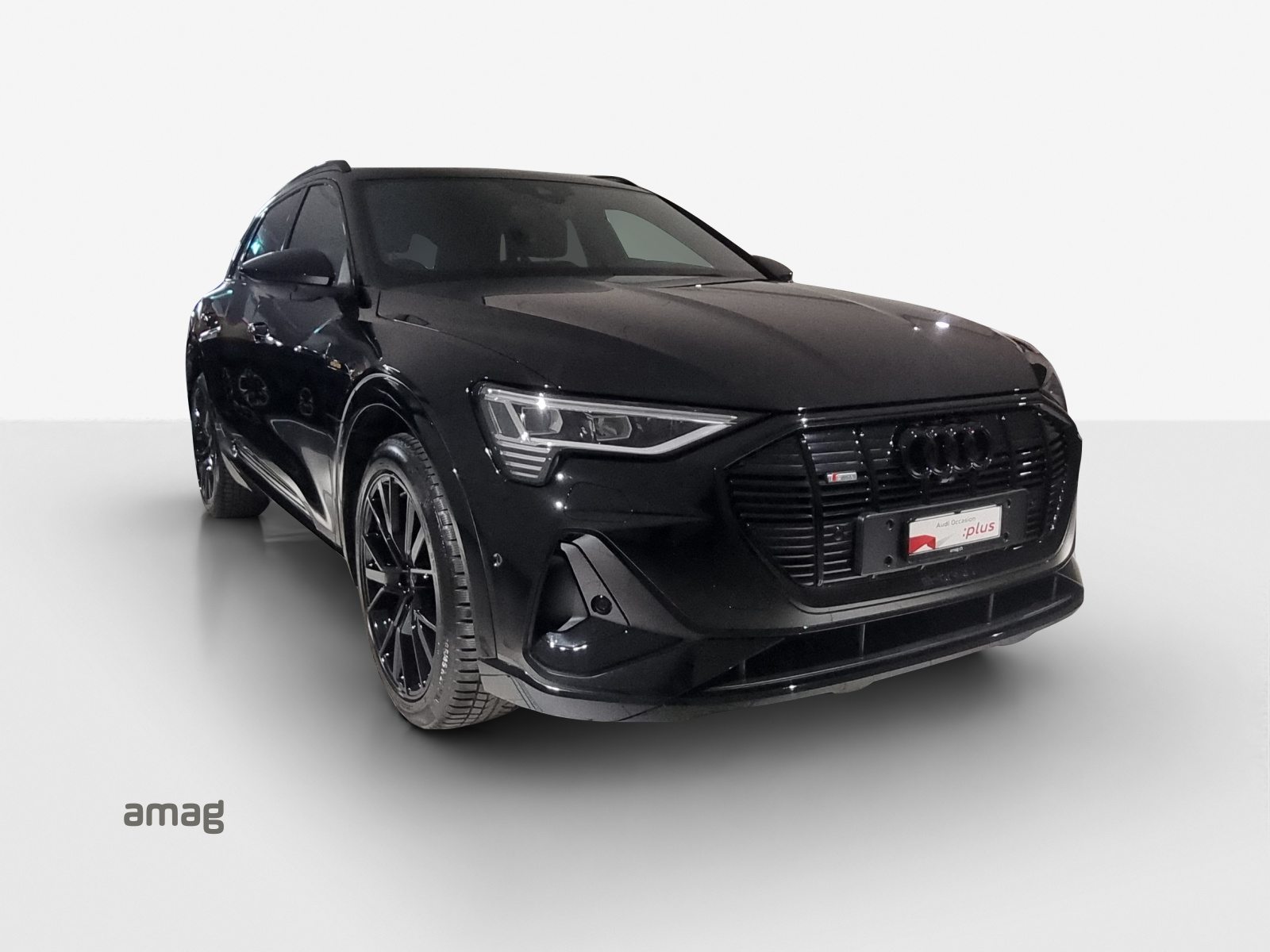 AUDI e-tron 55 S line Black Edition, Electric, Second hand / Used, Automatic - 7