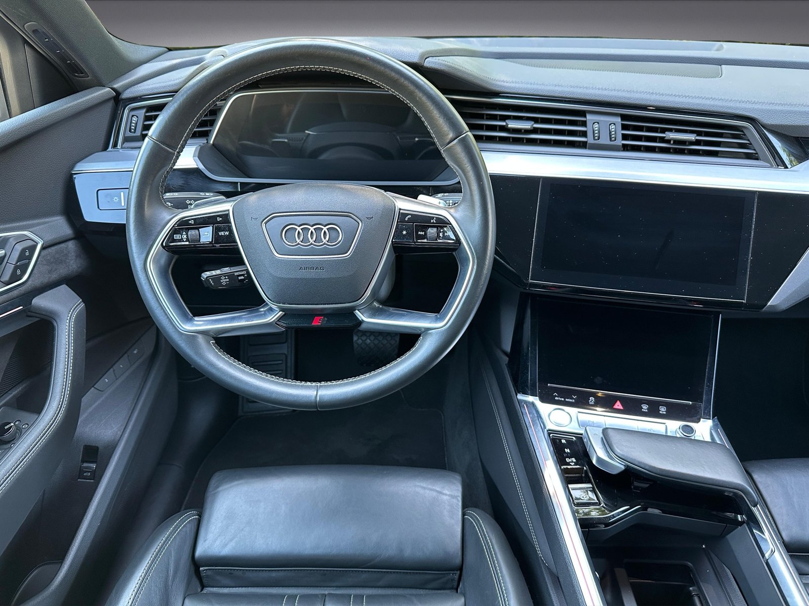 AUDI e-tron 50 S Line Advanced quattro, Electric, Second hand / Used, Automatic - 7