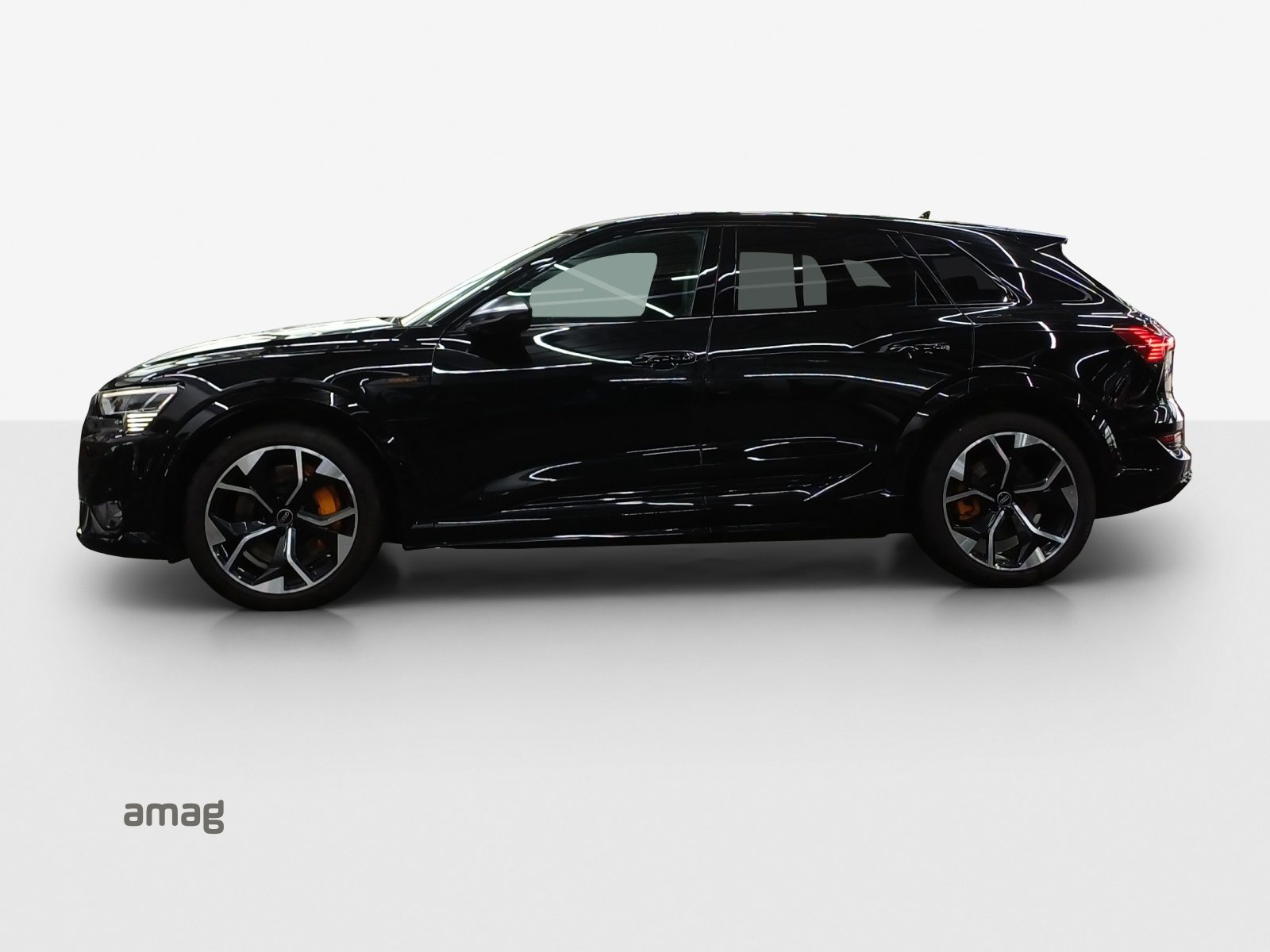 AUDI e-tron S quattro, Électrique, Occasion / Utilisé, Automatique - 3