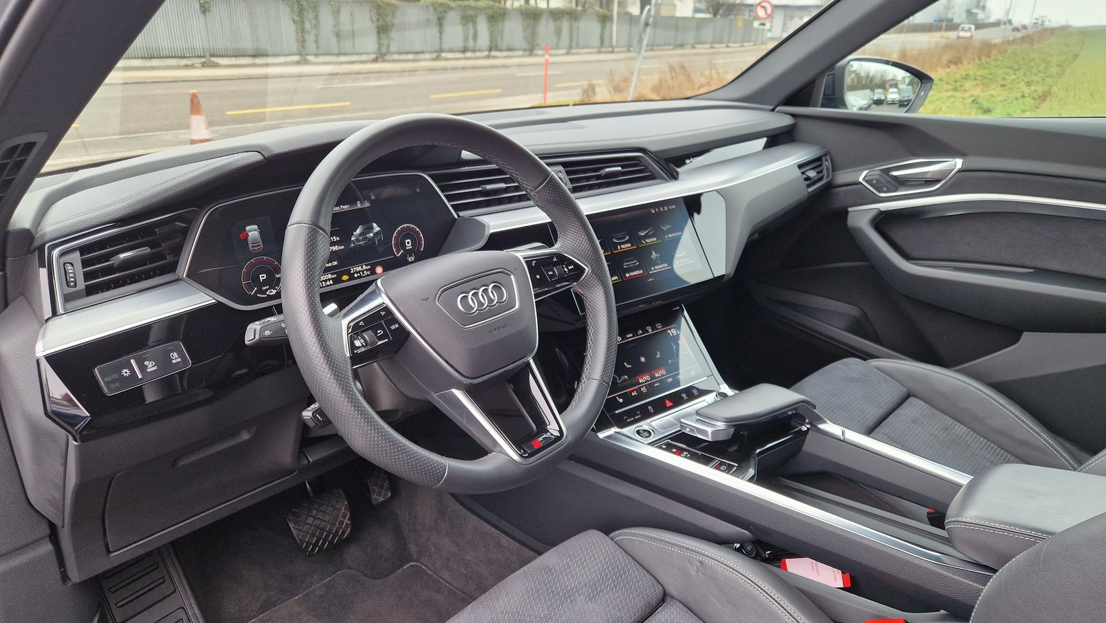 AUDI e-tron 50 Sportback S Line quattro, Elettrica, Occasioni / Usate, Automatico - 6