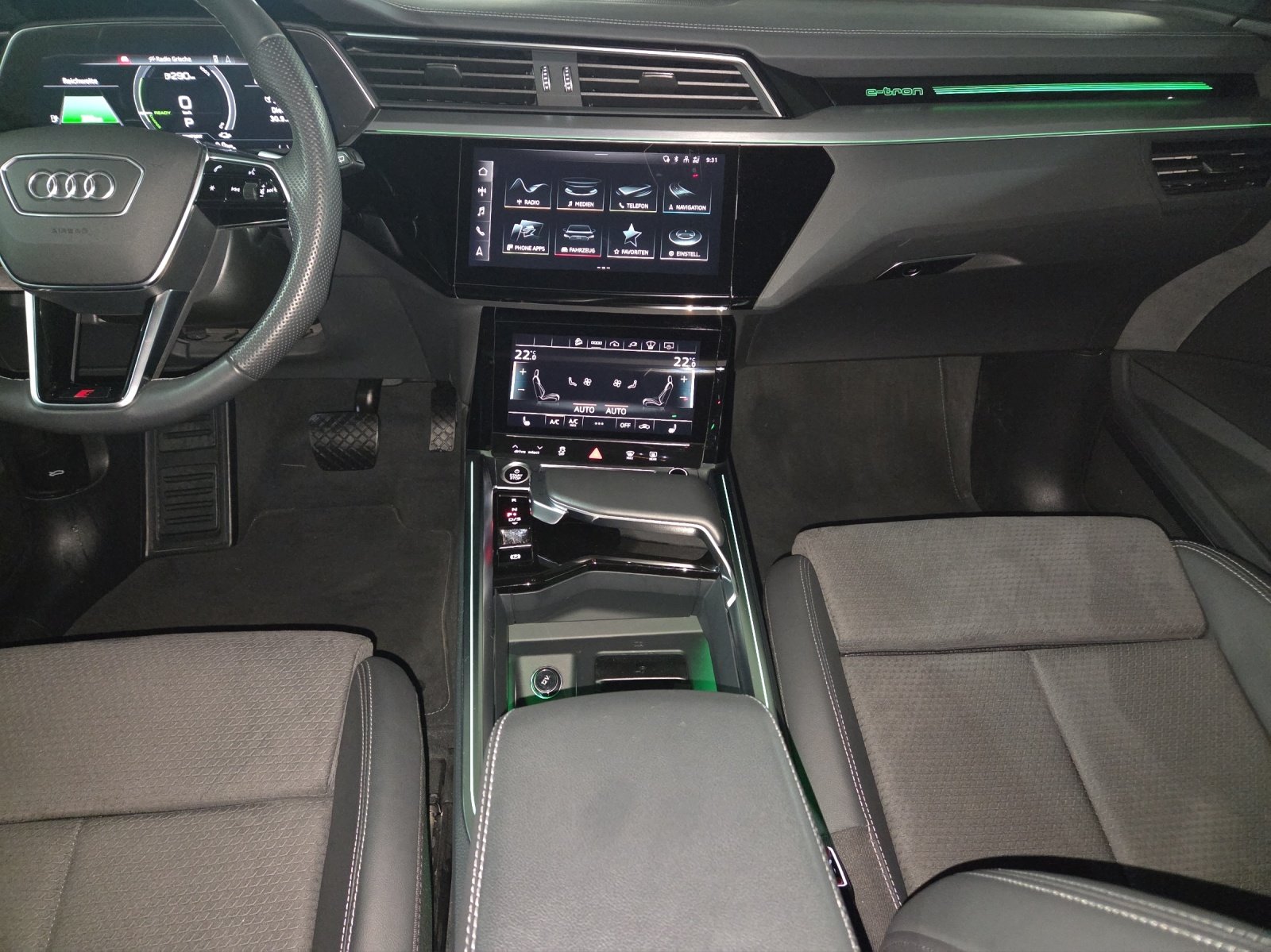 AUDI e-tron 55 S Line Black Edition quattro, Electric, Second hand / Used, Automatic - 7