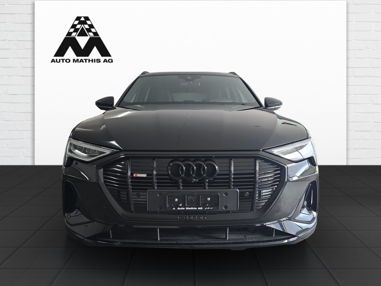 AUDI e-tron 55 S Line Black Edition quattro, Electric, Second hand / Used, Automatic - 2