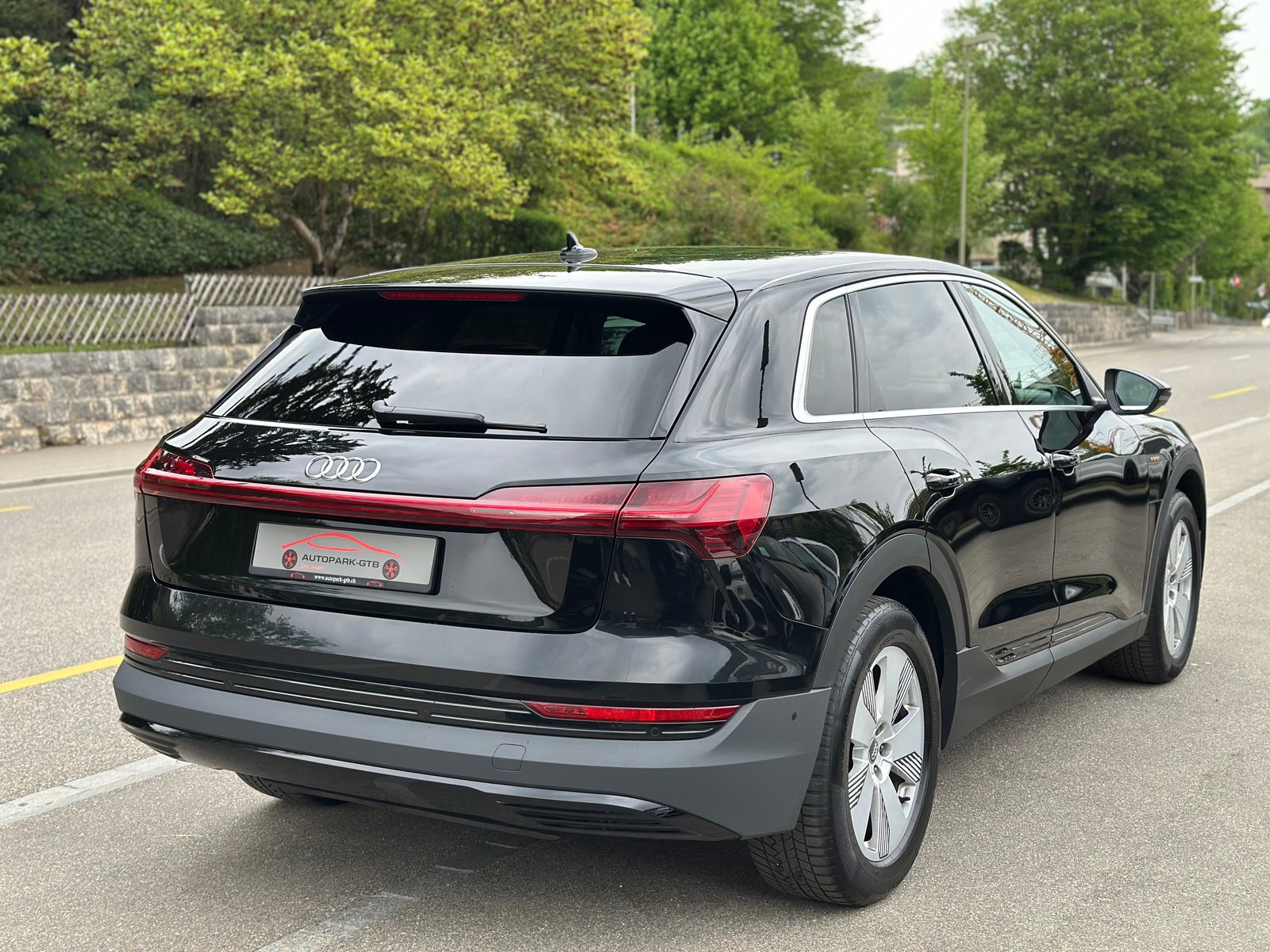 AUDI e-tron 55 quattro, Elettrica, Occasioni / Usate, Automatico - 7
