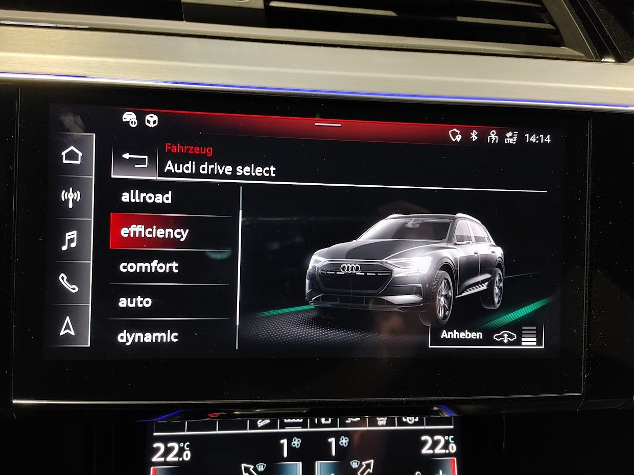 AUDI e-tron 55 S line, Elettrica, Occasioni / Usate, Automatico - 7
