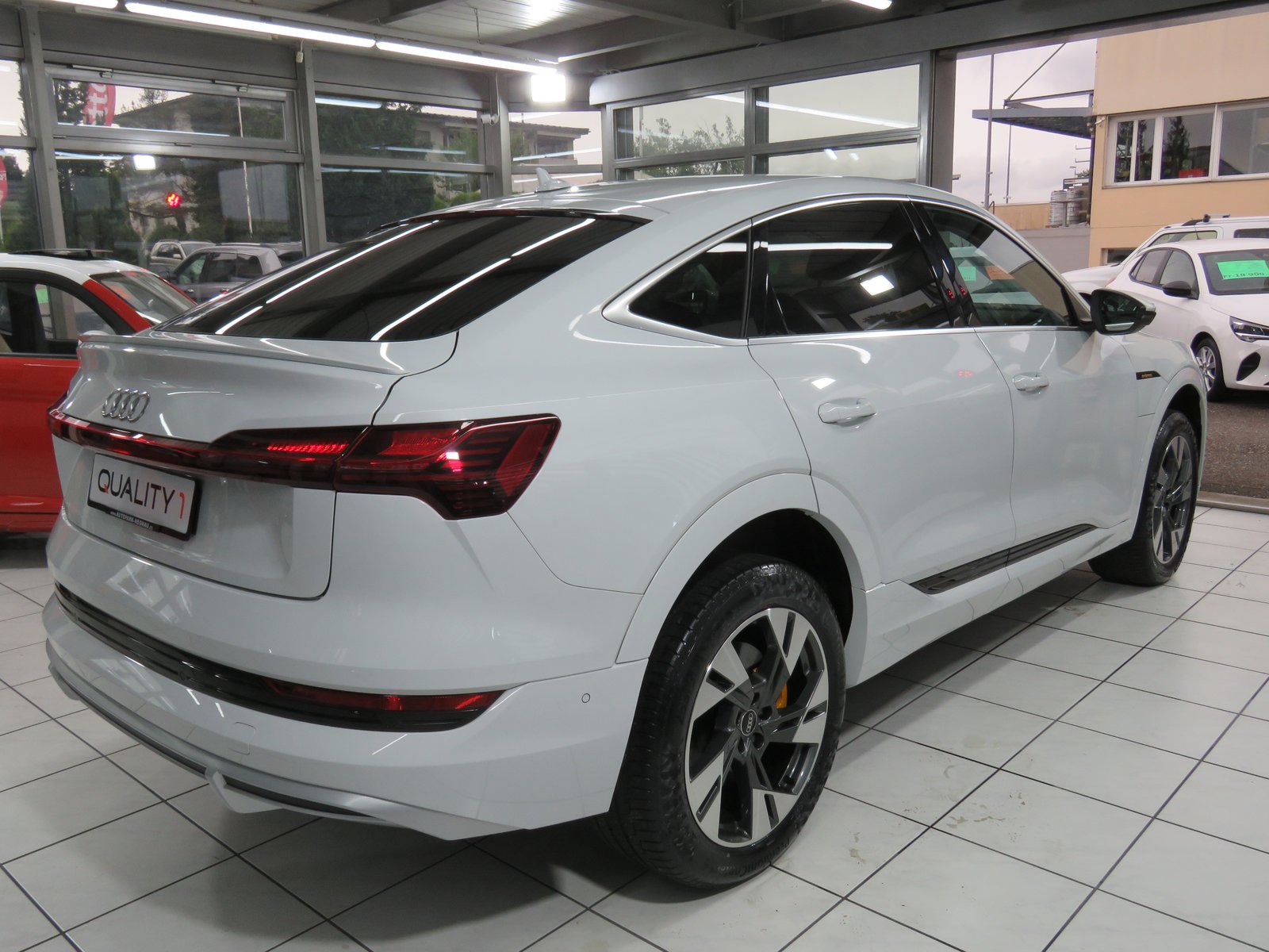 AUDI e-tron 50 Sportback S Line Quattro Automat, Elektro, Occasion / Gebraucht, Automatik - 4