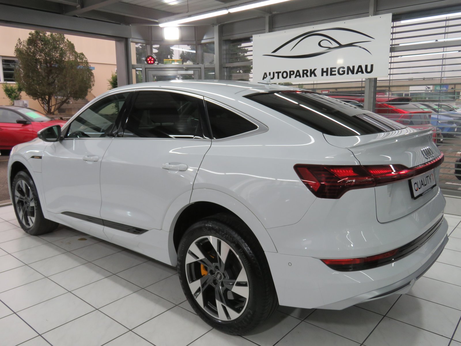 AUDI e-tron 50 Sportback S Line Quattro Automat, Elektro, Occasion / Gebraucht, Automatik - 6