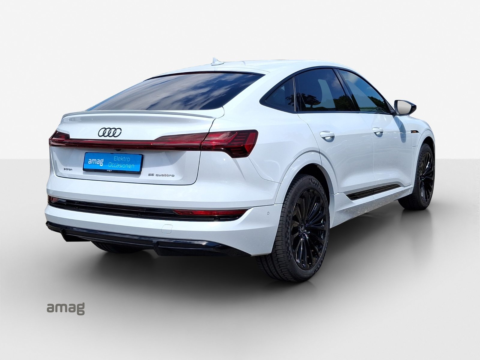 AUDI e-tron Sportback 55 S line, Electric, Second hand / Used, Automatic - 5