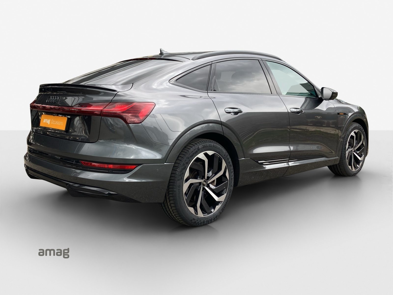 AUDI e-tron Sportback 55 S line, Electric, Second hand / Used, Automatic - 5