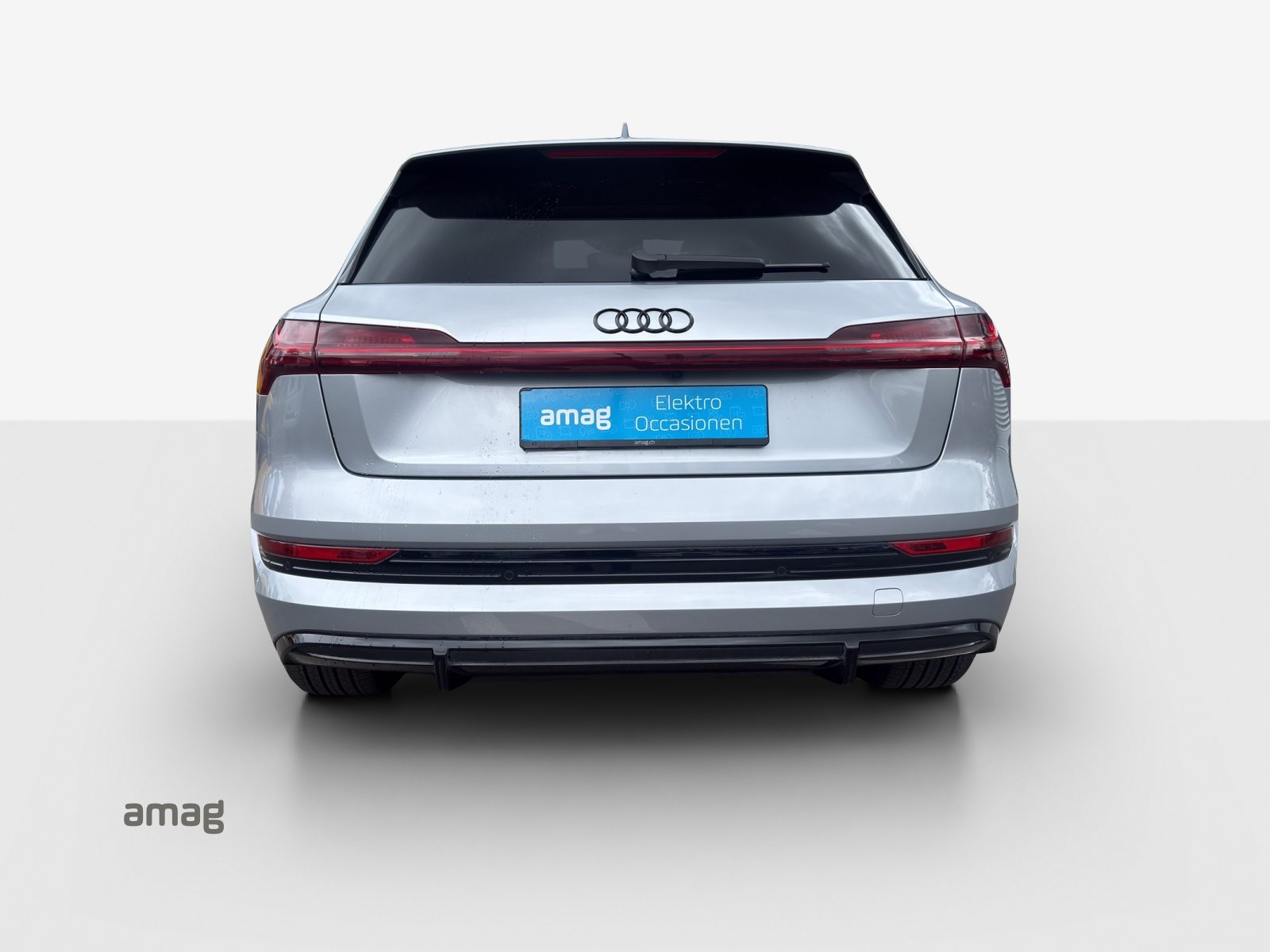 AUDI e-tron 55 S line Black Edition, Elektro, Occasion / Gebraucht, Automatik - 5