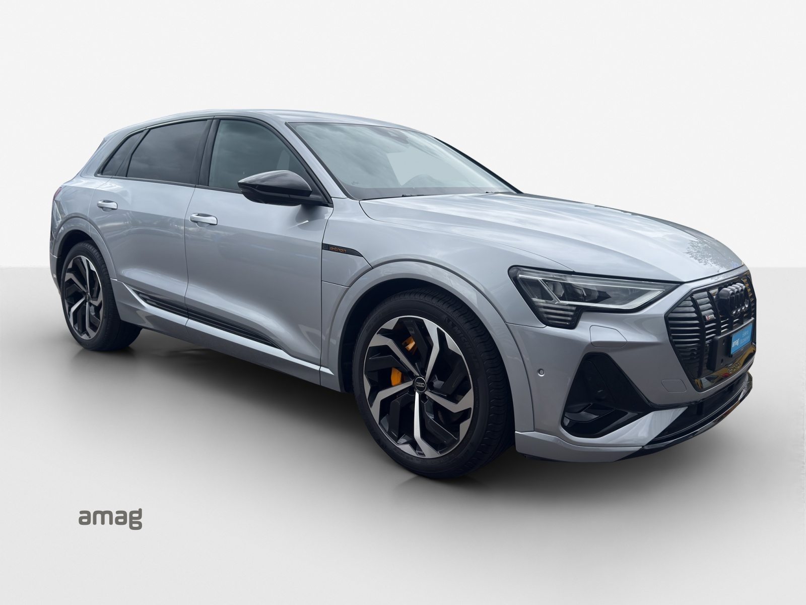 AUDI e-tron 55 S line Black Edition, Elektro, Occasion / Gebraucht, Automatik - 7