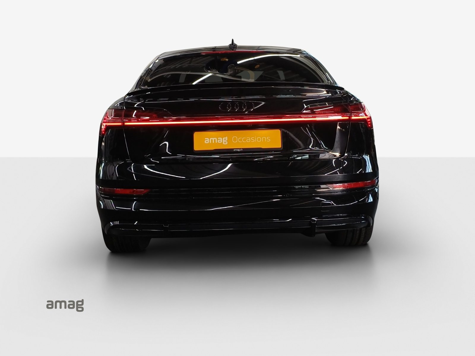 AUDI e-tron Sportback 55 S line, Elektro, Occasion / Gebraucht, Automatik - 4