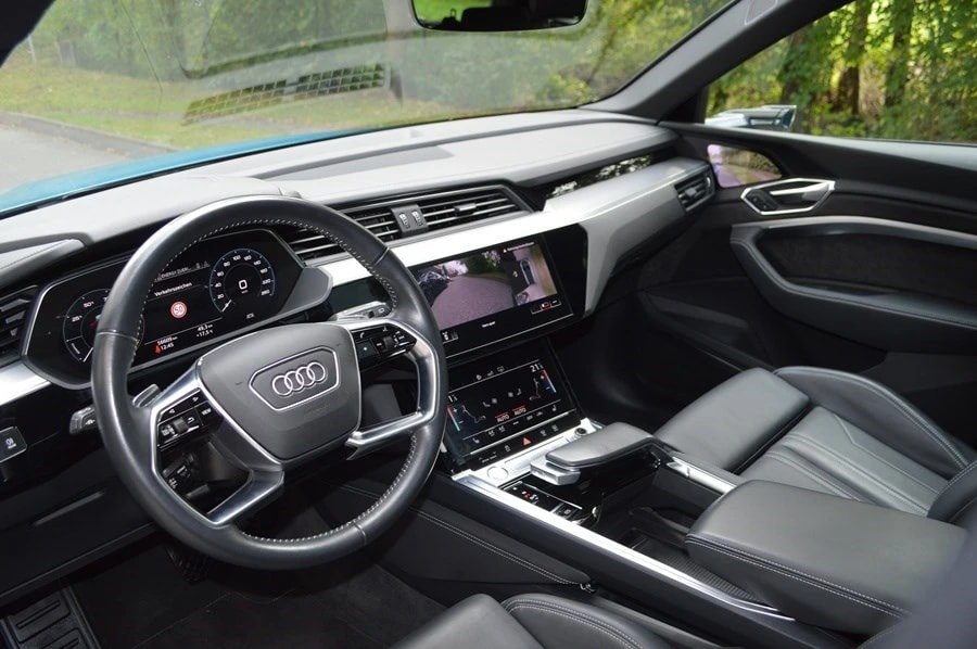 AUDI e-tron 55 quattro Edition ONE black, Elektro, Occasion / Gebraucht, Automatik - 6