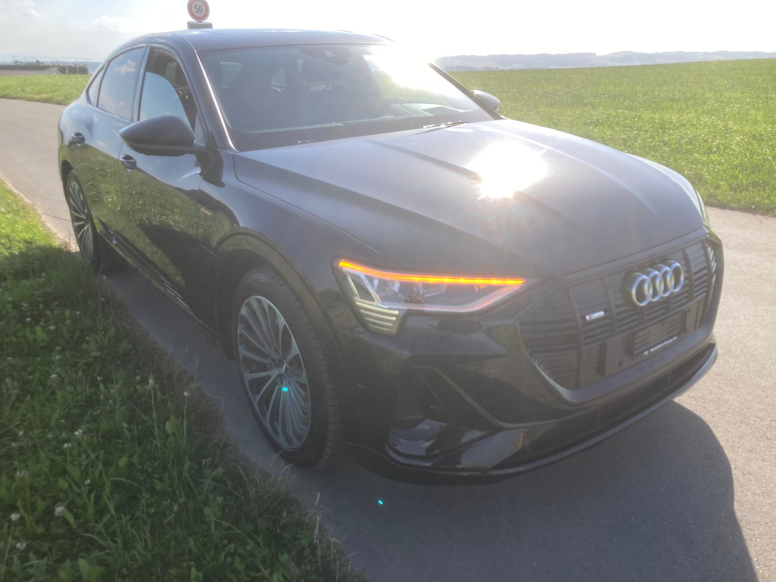 AUDI e-tron 50 Sportback S Line quattro mit Anhängerkupplun, Elettrica, Occasioni / Usate, Automatico - 2