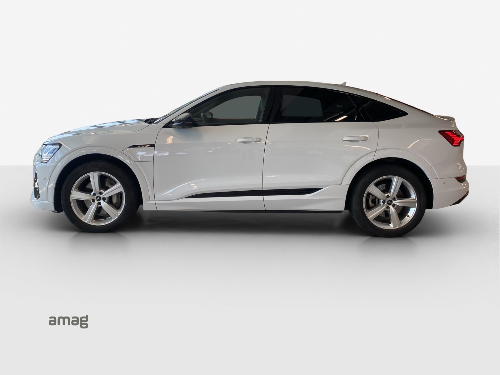 AUDI e-tron Sportback 55 S line, Elektro, Occasion / Gebraucht, Automatik - 2