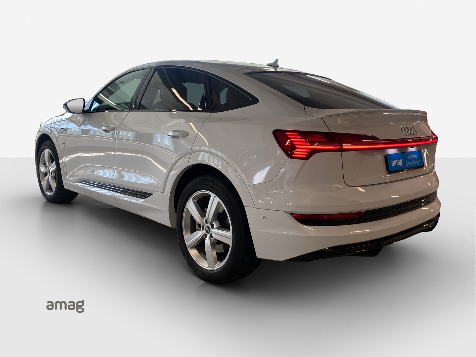 AUDI e-tron Sportback 55 S line, Elektro, Occasion / Gebraucht, Automatik - 3
