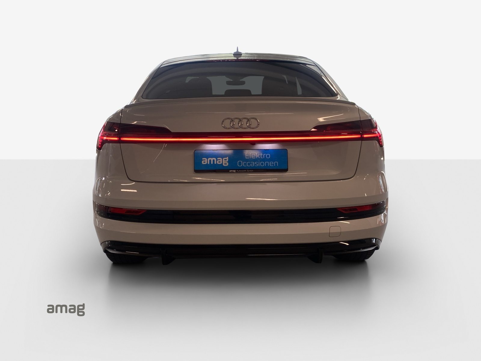 AUDI e-tron Sportback 55 S line, Elektro, Occasion / Gebraucht, Automatik - 4