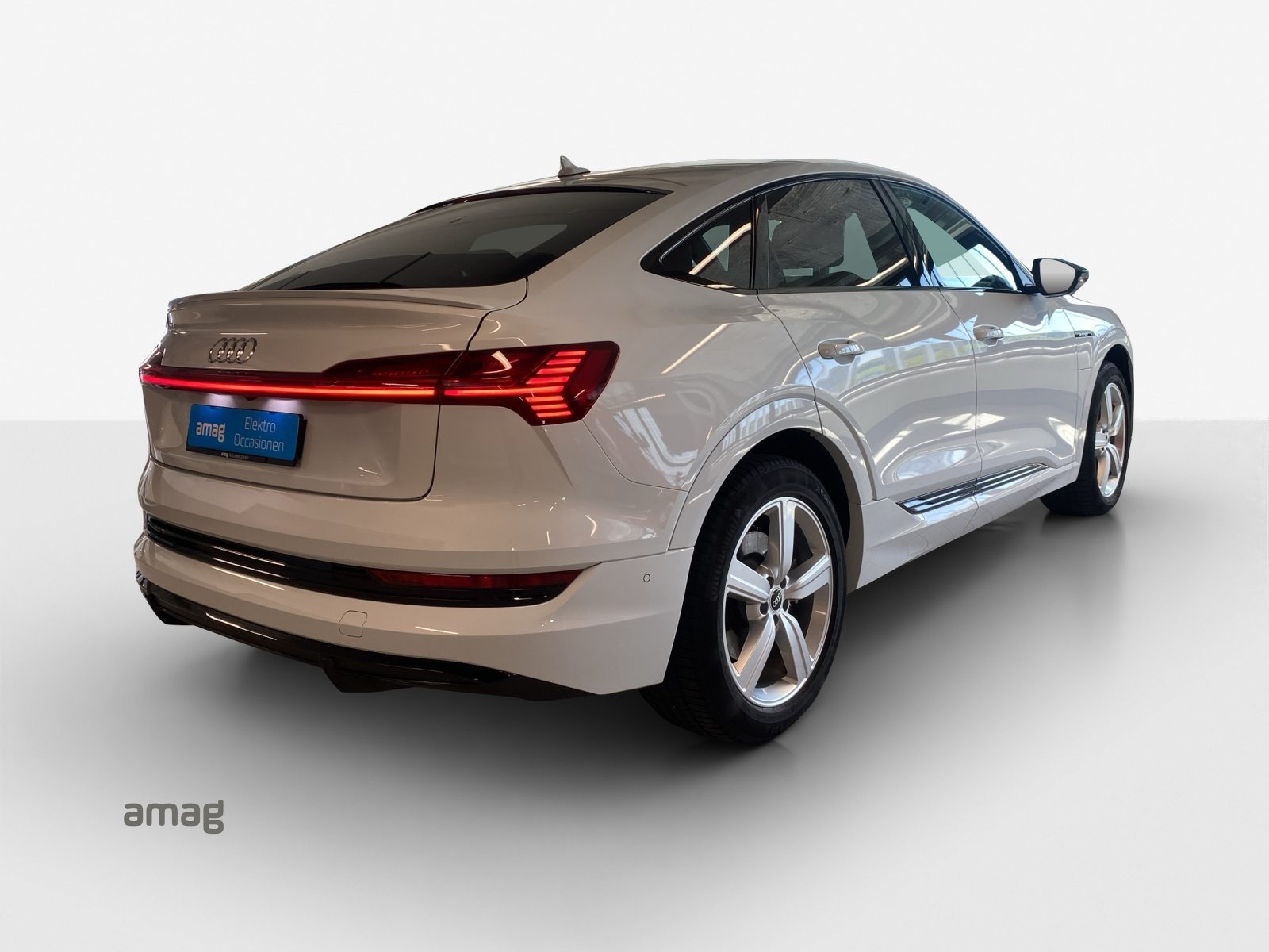 AUDI e-tron Sportback 55 S line, Elektro, Occasion / Gebraucht, Automatik - 5