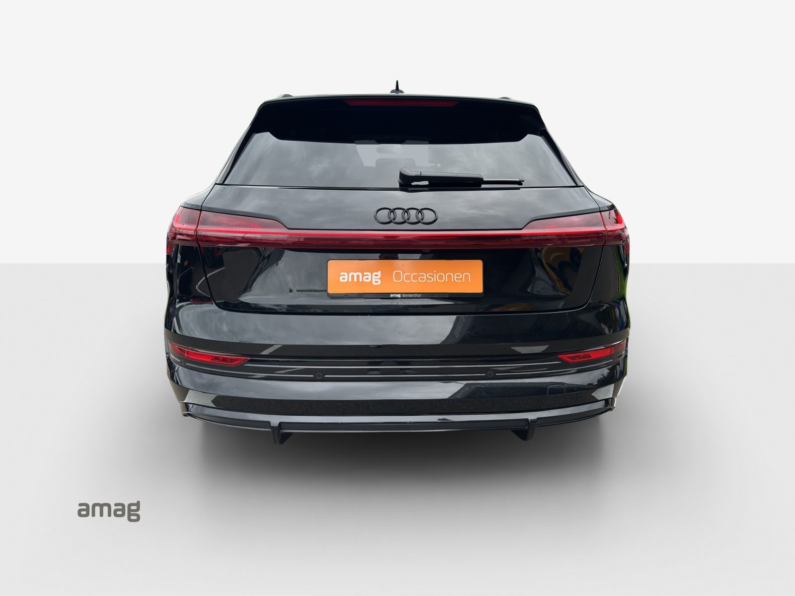 AUDI e-tron 55 S line, Elektro, Occasion / Gebraucht, Automatik - 4