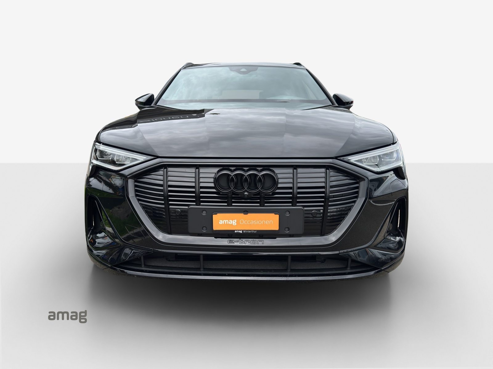 AUDI e-tron 55 S line, Elektro, Occasion / Gebraucht, Automatik - 7