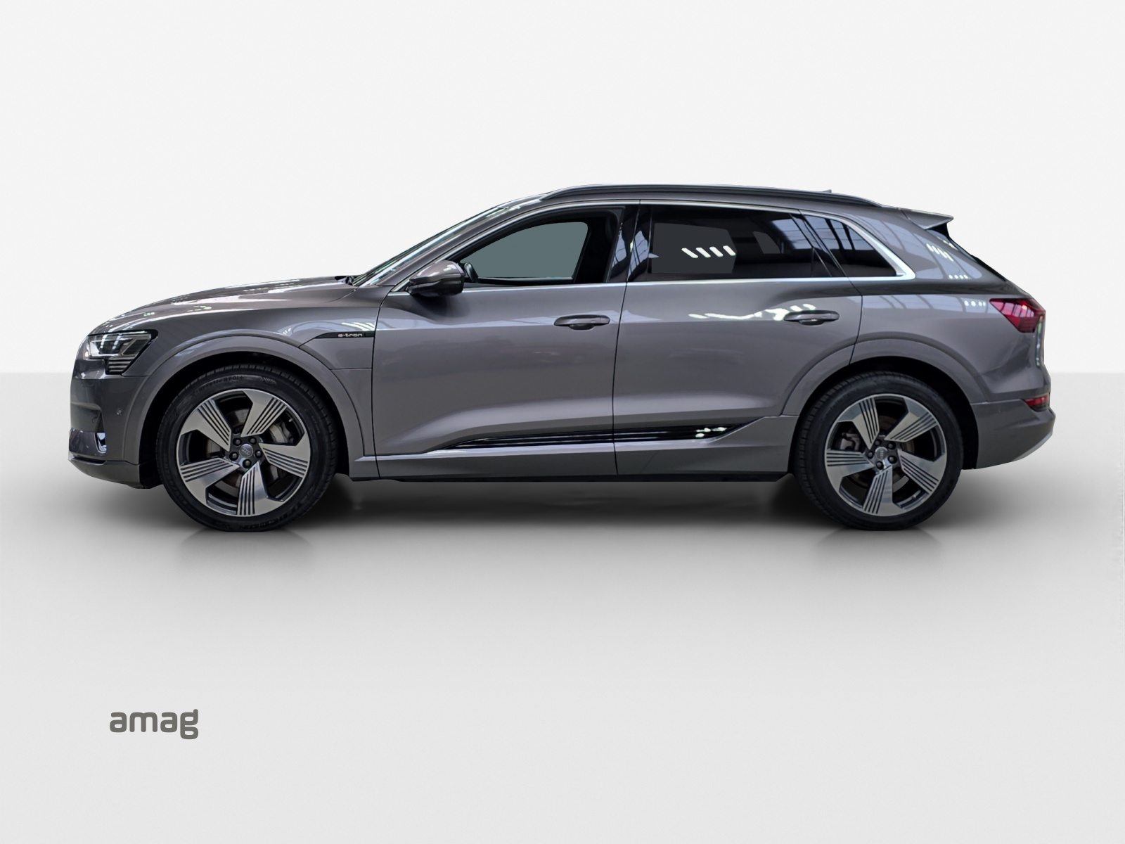 AUDI e-tron advanced, Elektro, Occasion / Gebraucht, Automatik - 3